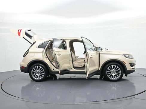 Used 2018 Lincoln MKC Reserve w/ Lincoln MKC Climate Package AWD/4WD image 24