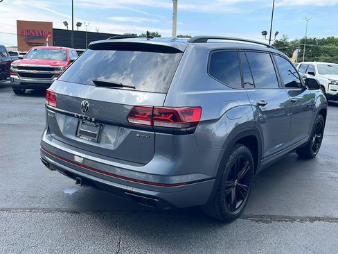 Used 2023 Volkswagen Atlas SEL R-Line AWD/4WD image 5