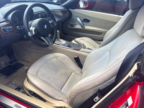 Used 2004 BMW Z4 3.0i RWD image 3