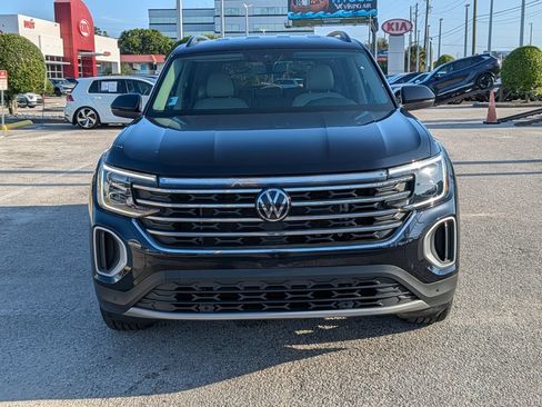 Certified 2024 Volkswagen Atlas SE FWD image 6