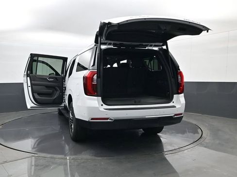 New 2026 GMC Yukon XL Elevation w/ Elevation Premium Package image 33