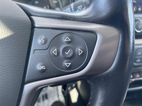 Used 2022 GMC Canyon AT4 image 29