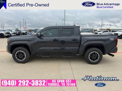 Used 2025 Toyota Tacoma TRD Off-Road w/ TRD Off Road Upgrade Package AWD/4WD image 5
