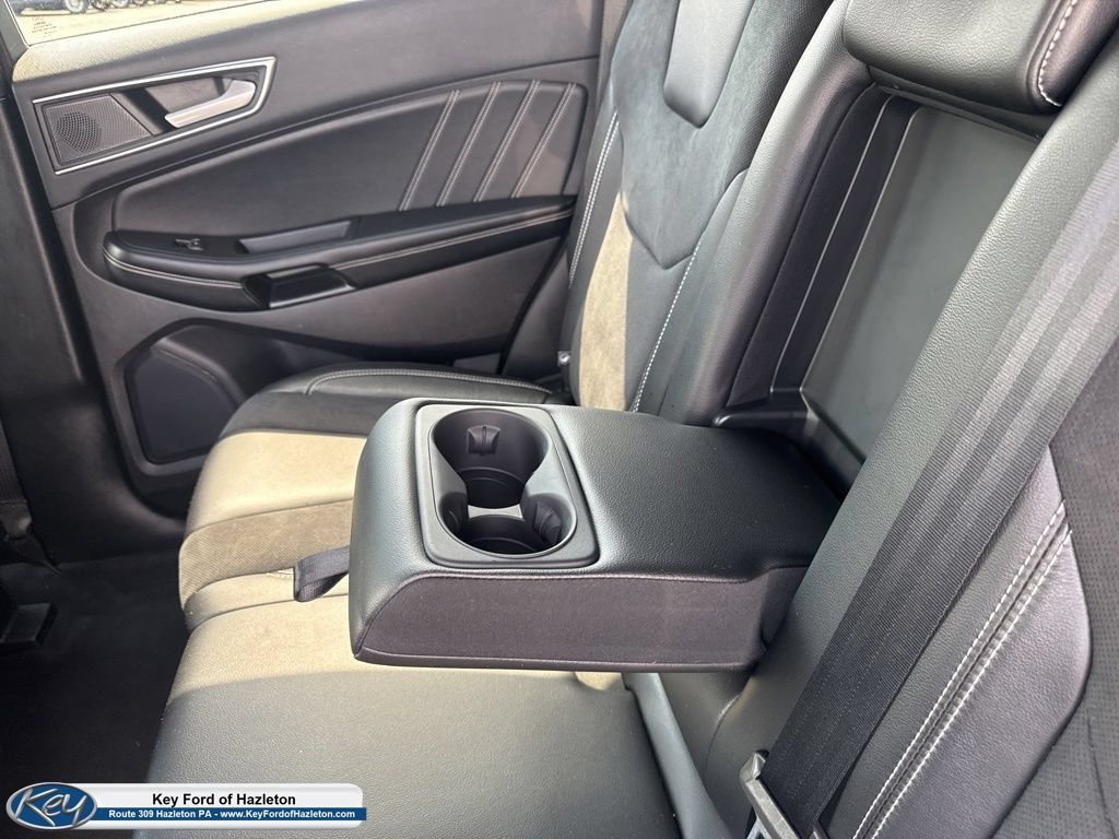 Used 2022 Ford Edge ST w/ Equipment Group 401A AWD/4WD image 44