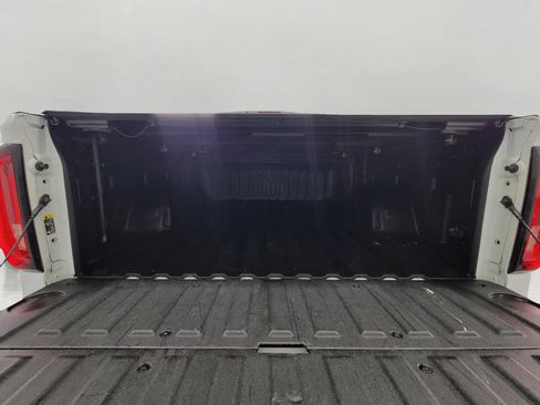 Used 2020 GMC Sierra 1500 AT4 w/ AT4 Premium Package AWD/4WD image 45