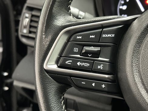 Used 2025 Subaru Outback Premium image 25