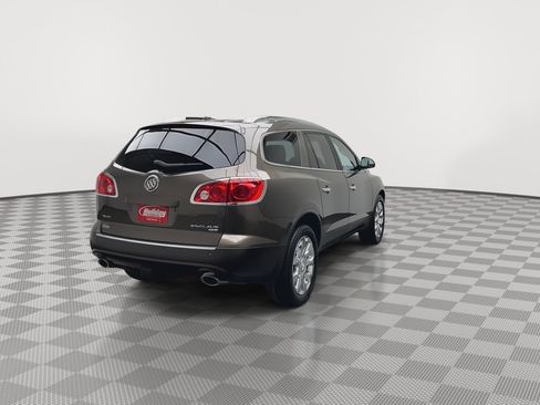 Used 2011 Buick Enclave CXL w/ Trailering Provision Package AWD/4WD image 38
