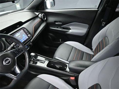 Certified 2024 Nissan Kicks SR w/ SR Premium Package image 17