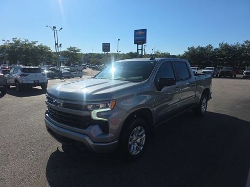 Used 2026 Chevrolet Silverado 1500 RST AWD/4WD image 6