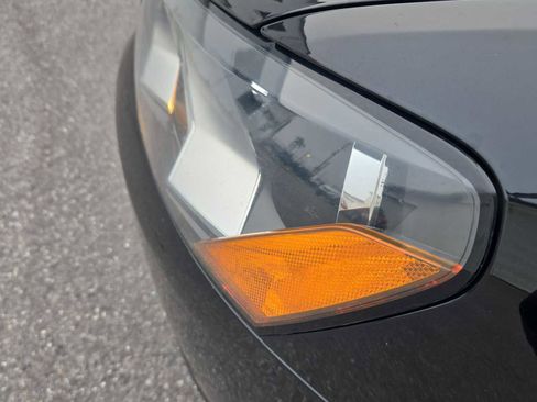 Used 2015 Volkswagen Passat 1.8T Limited Edition image 11