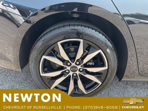 Used 2025 Chevrolet Malibu RS FWD image 41
