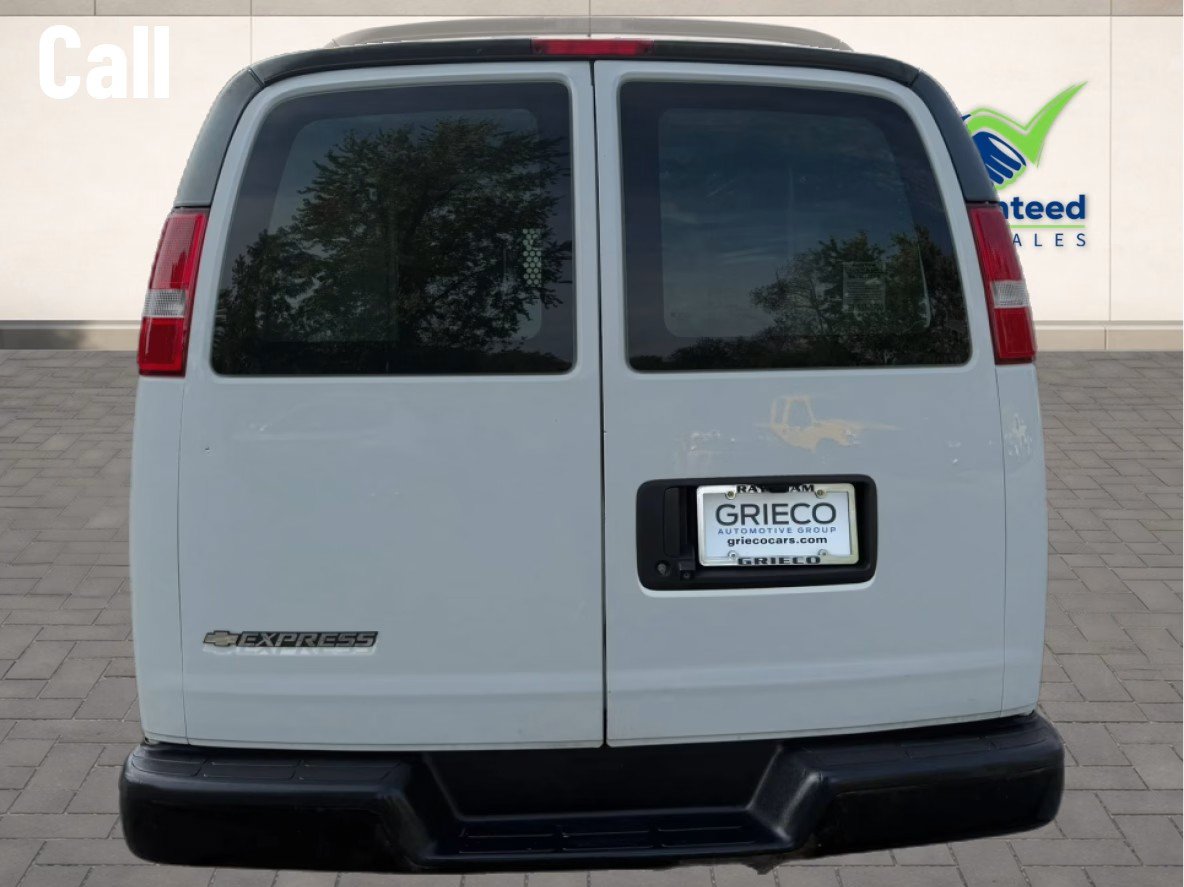 Used 2019 Chevrolet Express 2500 w/ Communications Package RWD image 7