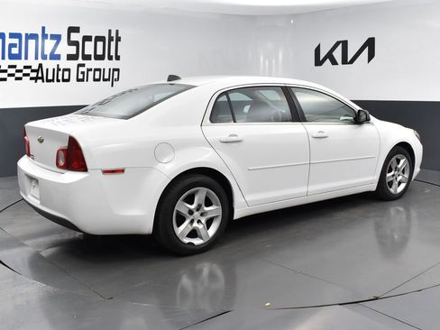 Used 2012 Chevrolet Malibu LS FWD image 5