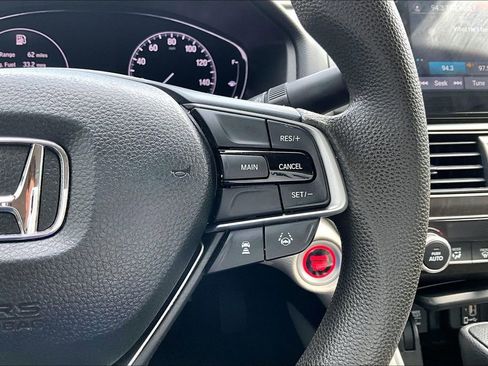 Used 2020 Honda Accord EX image 18