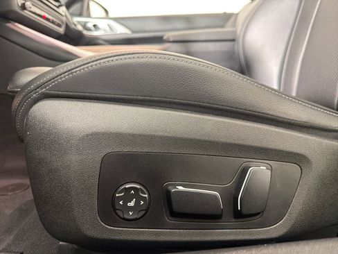 Used 2025 BMW 430i Convertible RWD image 14