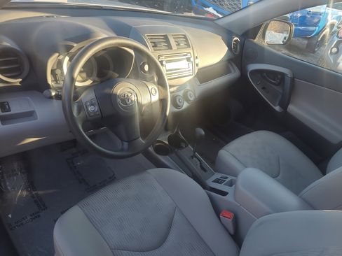 Used 2012 Toyota RAV4 4WD image 16