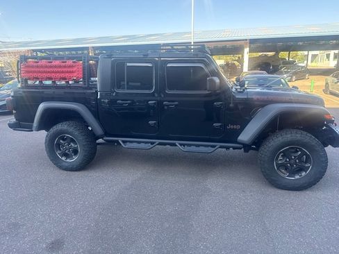 Used 2023 Jeep Gladiator Rubicon w/ LED Lighting Group AWD/4WD image 4