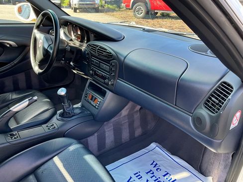 Used 2001 Porsche Boxster Base image 15