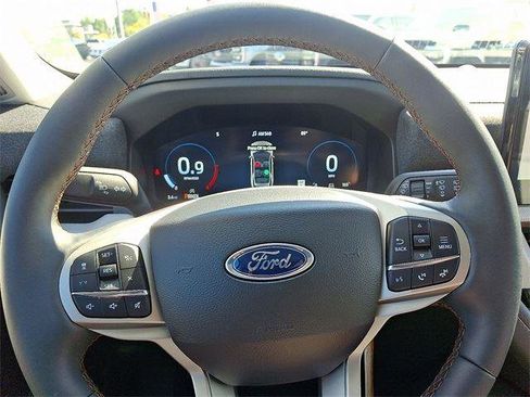 New 2025 Ford Explorer Active w/ Active Comfort Package image 13