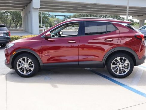 Used 2023 Buick Encore GX Essence w/ Experience Buick Package FWD image 4