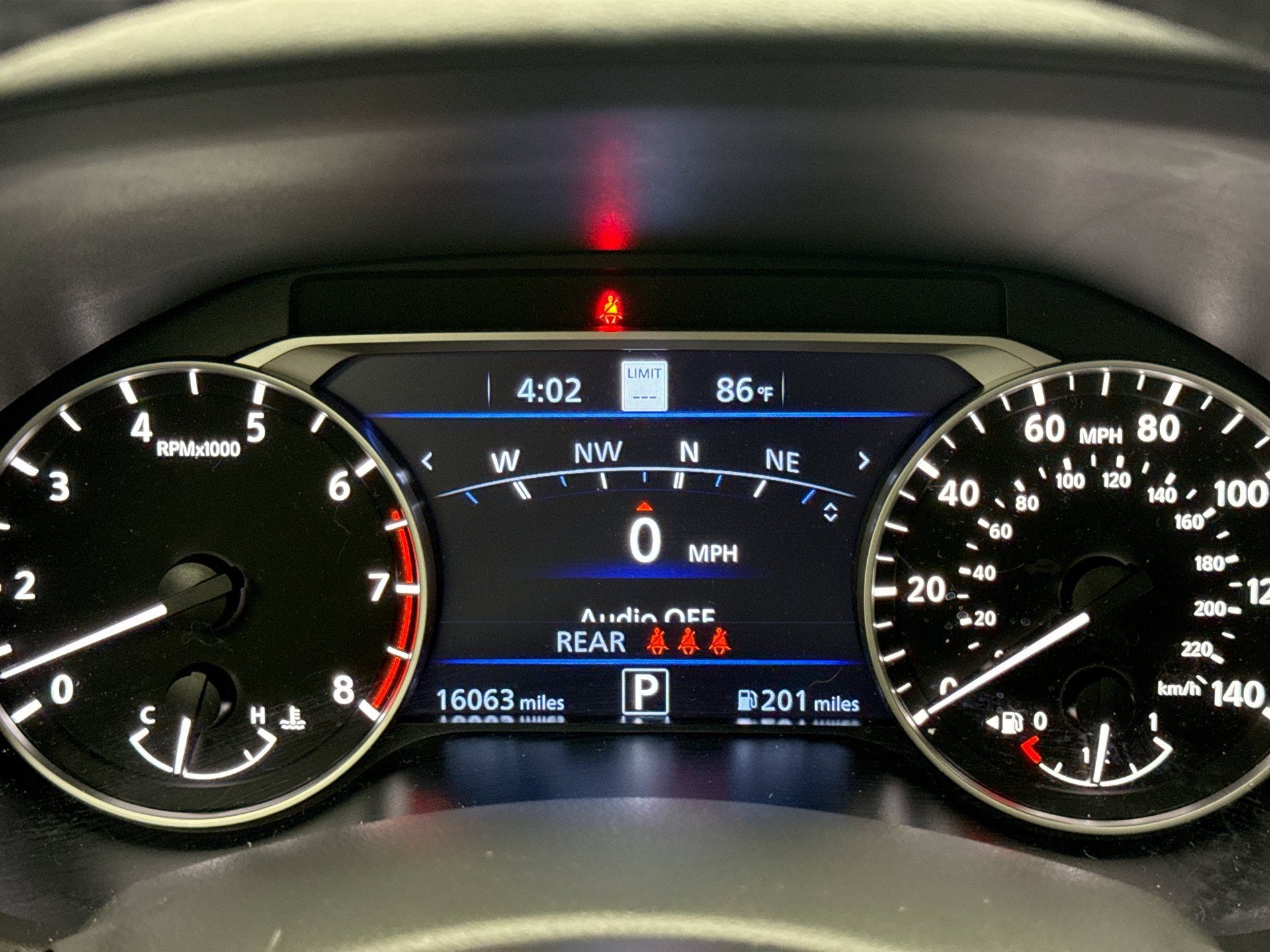 Used 2024 Nissan Altima 2.5 SL FWD image 13