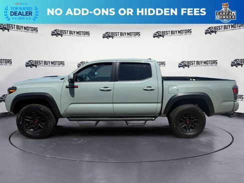 Used 2021 Toyota Tacoma TRD Pro AWD/4WD image 5