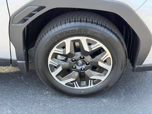 Certified 2026 Subaru Forester Premium AWD/4WD image 9