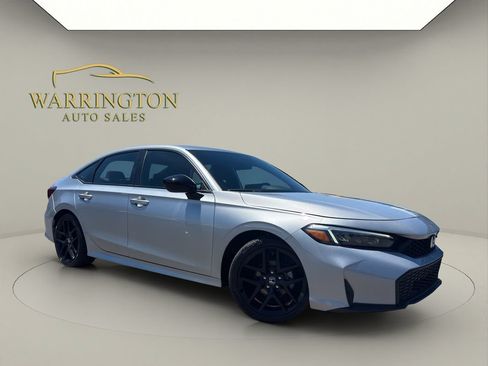 Used 2025 Honda Civic Sport image 1