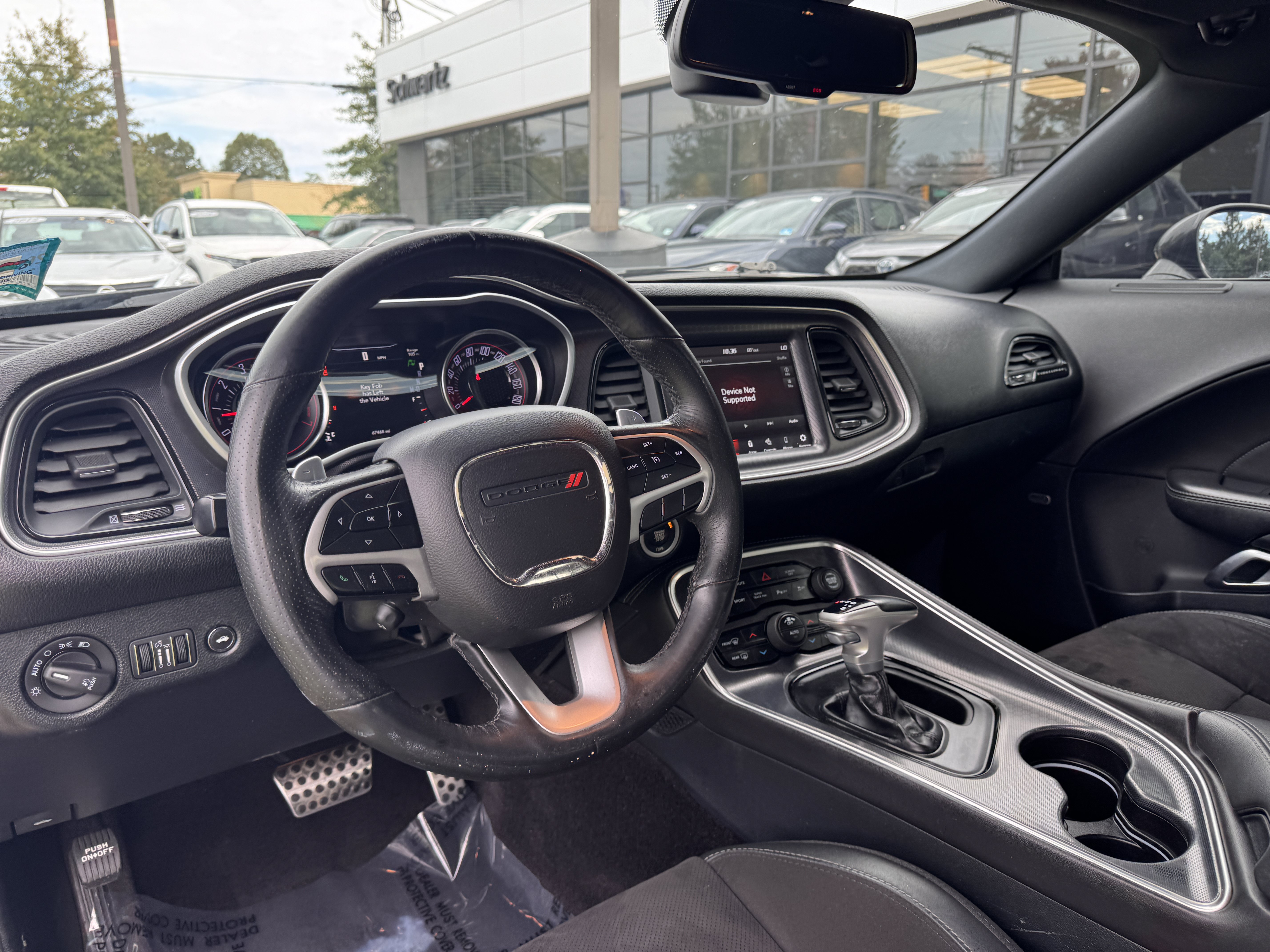 Used 2018 Dodge Challenger R/T Scat Pack w/ Leather Interior Group RWD image 5