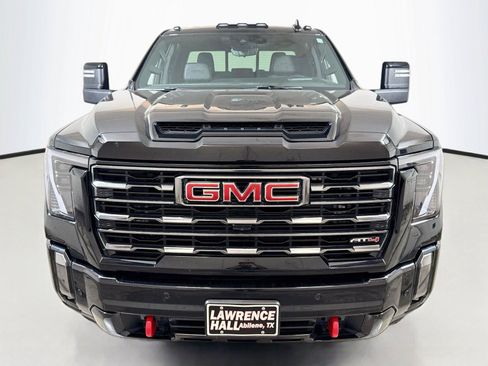 Used 2024 GMC Sierra 2500 AT4 w/ AT4 Premium Plus Package AWD/4WD image 2