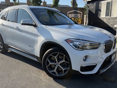 Used 2018 BMW X1 sDrive28i image 4