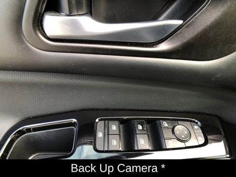 Used 2022 Nissan Pathfinder SL image 14