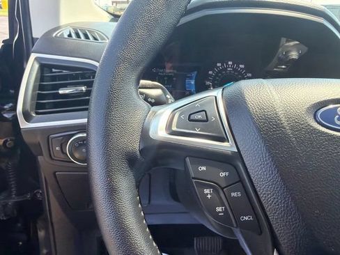Used 2024 Ford Edge SEL w/ Convenience Package AWD/4WD image 19