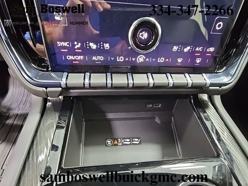 New 2026 GMC Yukon AT4 w/ AT4 Premium Plus Package AWD/4WD image 17