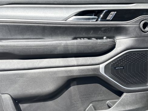 New 2026 Jeep Grand Wagoneer L 2WD image 12