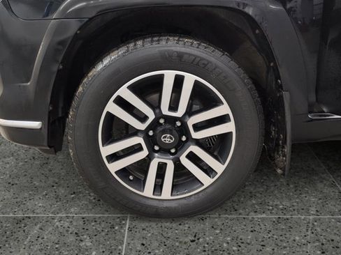 Used 2018 Toyota 4Runner Limited image 14