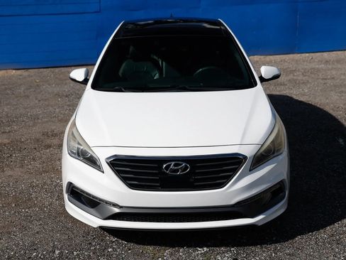 Used 2015 Hyundai Sonata Sport 2.0T w/ Option Group 07 FWD image 11