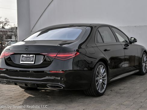 Used 2023 Mercedes-Benz S 580 4MATIC Sedan w/ AMG Line image 5
