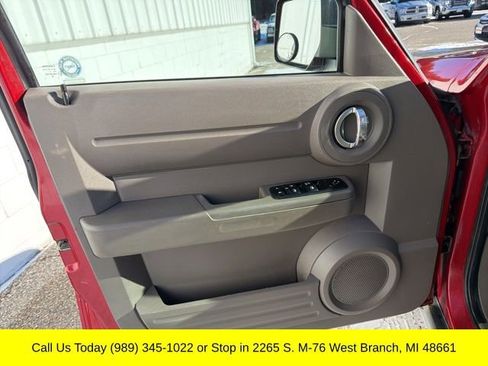 Used 2007 Dodge Nitro SE image 17