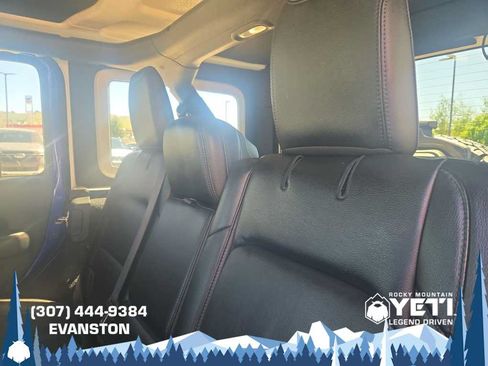 Used 2020 Jeep Wrangler Unlimited Rubicon AWD/4WD image 18