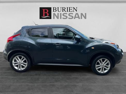 Used 2013 Nissan Juke SV AWD/4WD image 6
