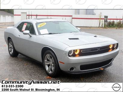 Used 2019 Dodge Challenger SXT