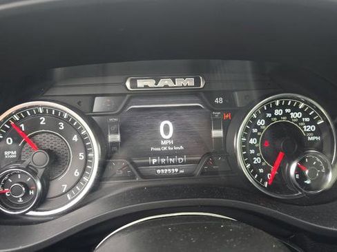 Used 2023 RAM 1500 Laramie AWD/4WD image 6