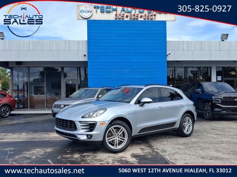 Used 2017 Porsche Macan AWD/4WD image 1