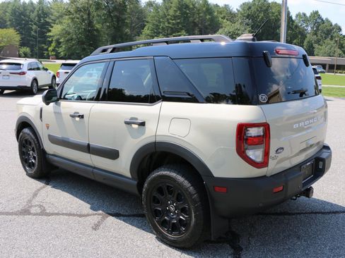 Used 2025 Ford Bronco Sport Badlands w/ Badlands Tech Package AWD/4WD image 3