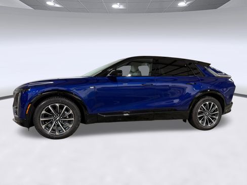New 2026 Cadillac Lyriq Sport AWD/4WD image 2