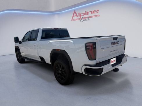 Certified 2025 GMC Sierra 2500 AT4 w/ AT4 Premium Plus Package AWD/4WD image 3