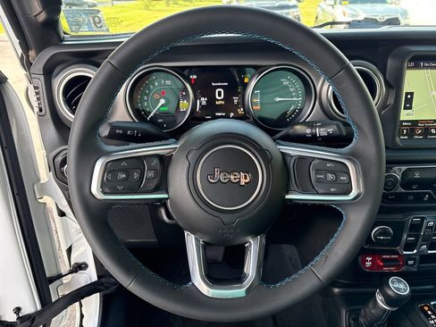 Used 2023 Jeep Wrangler Unlimited Rubicon 4xe w/ Safety Group AWD/4WD image 21