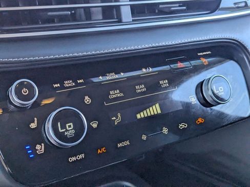 Certified 2023 INFINITI QX60 Luxe w/ Cargo Package image 24