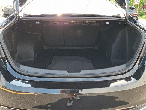 Used 2024 Chevrolet Malibu RS FWD image 27